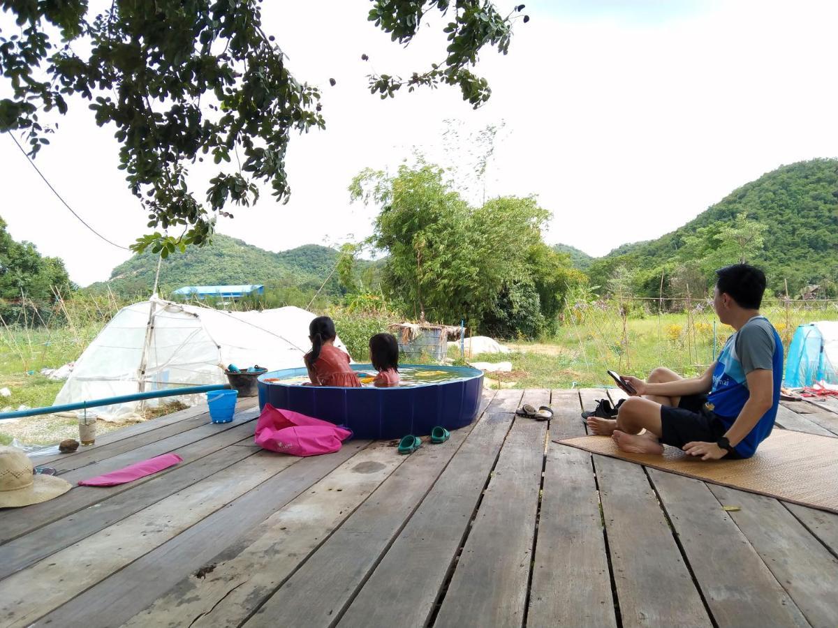 Royal Mountain View Ratchaburi Villa Exteriör bild